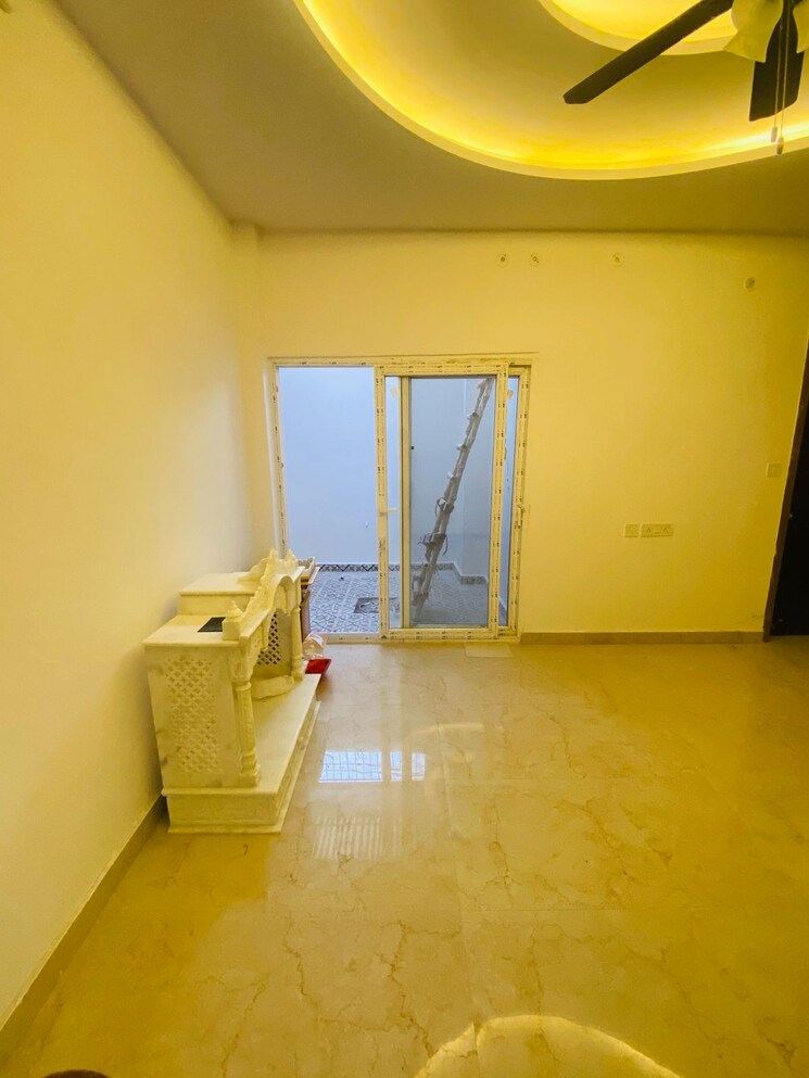 Room, gomti nagar 3 Bedroom 1050 Sq.Ft. Independent House In Gomti Nagar Lucknow 8788345