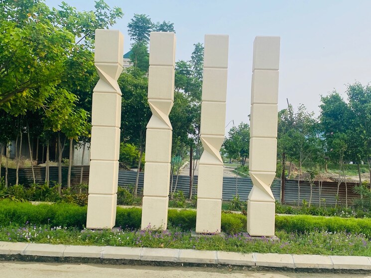 Garden, vj-dh2-paradise  1500 Sq.Ft. Plot In Kursi Road Lucknow 8788351