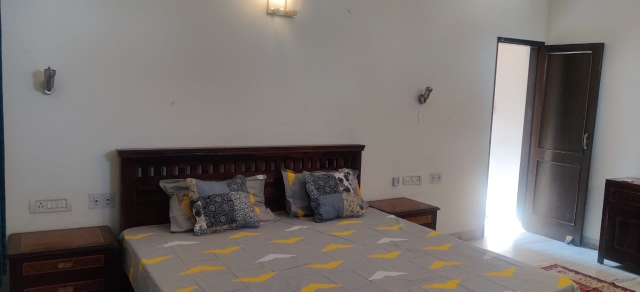 2 BHK + Pooja Room,Servant Room,Study Room,Extra Room Builder Floor For Rent in Dev Properties Chandigarh