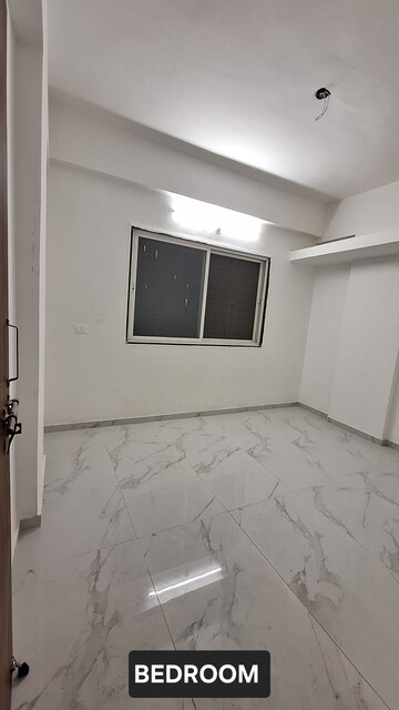 Room in 1 BHK Apartment at Warje – for Rent