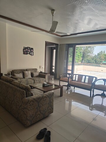Gym in 5 BHK Independent House at Sector 8 – for Rent