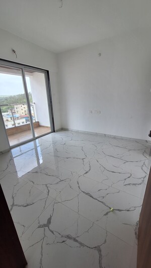 Furnished Amenities in 3 BHK Apartment at Shitole Height, Warje – for Sale