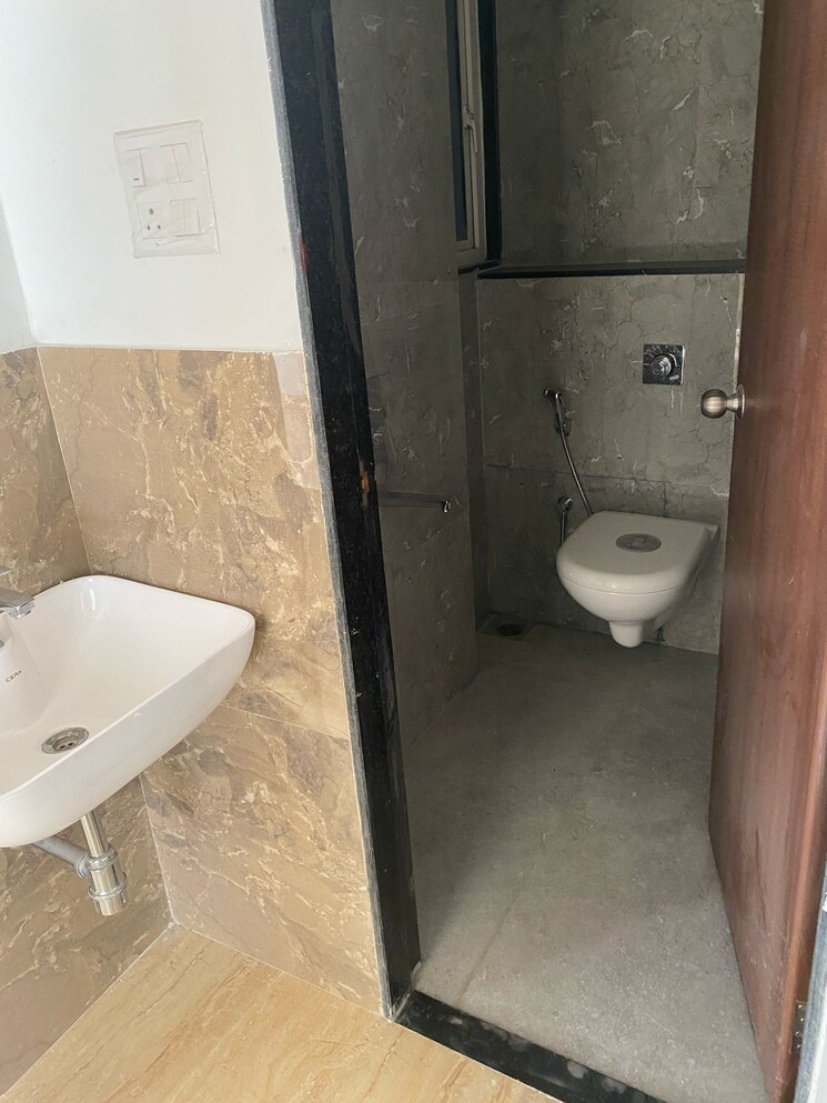 Bathroom, vtp-belair 2 Bedroom 687 Sq.Ft. Apartment In Mahalunge Pune 8788381