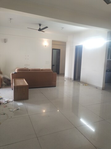 Bathroom in 4 BHK Apartment at Lord Krishna Apartment, Sector 43 – for Rent