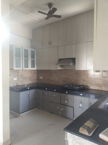 Staircase in 4 BHK Apartment at Lord Krishna Apartment, Sector 43 – for Rent