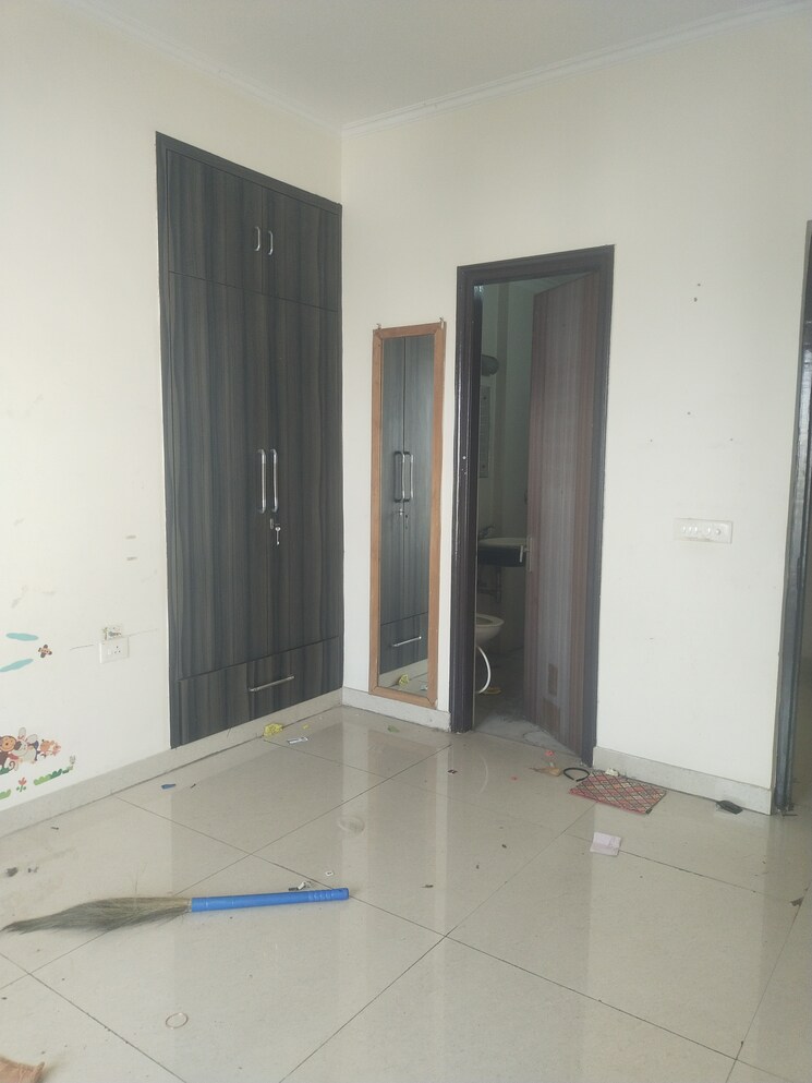 undefined, lord-krishna-apartment 4 Bedroom 3150 Sq.Ft. Apartment In Sector 43 Gurgaon 8788393