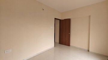 Room in 2 BHK Apartment at Omkara Unchai, Borivali West – for Rent
