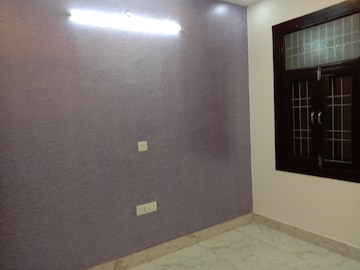 Room in 3 BHK Builder Floor at Mahavir Enclave 1 – for Sale