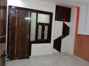 Room in 3 BHK Builder Floor at Mahavir Enclave 1 – for Sale