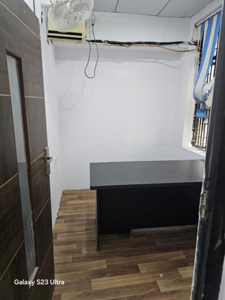 Floor Plan, sector 3 Commercial Office Space 700 Sq.Ft. In Sector 3 Noida 8788481