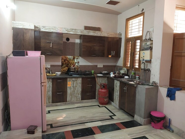 Kitchen, shakti khand iii 3 Bedroom 1460 Sq.Ft. Builder Floor In Shakti Khand Iii Ghaziabad 8788473