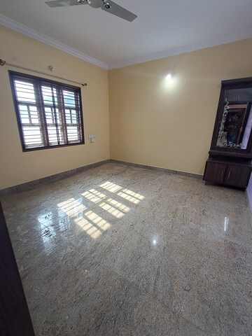 Building Lobby in 3 BHK Apartment at Btm Layout – for Rent