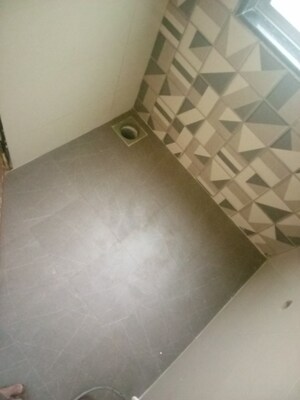 Room in 1 BHK Apartment at Rainbow CHS Goregaon West, Goregaon West – for Sale