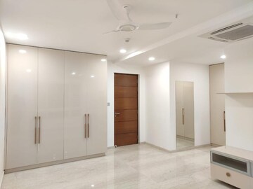 Room in 3 BHK Apartment at My Home Bhooja, Hi Tech City – for Rent