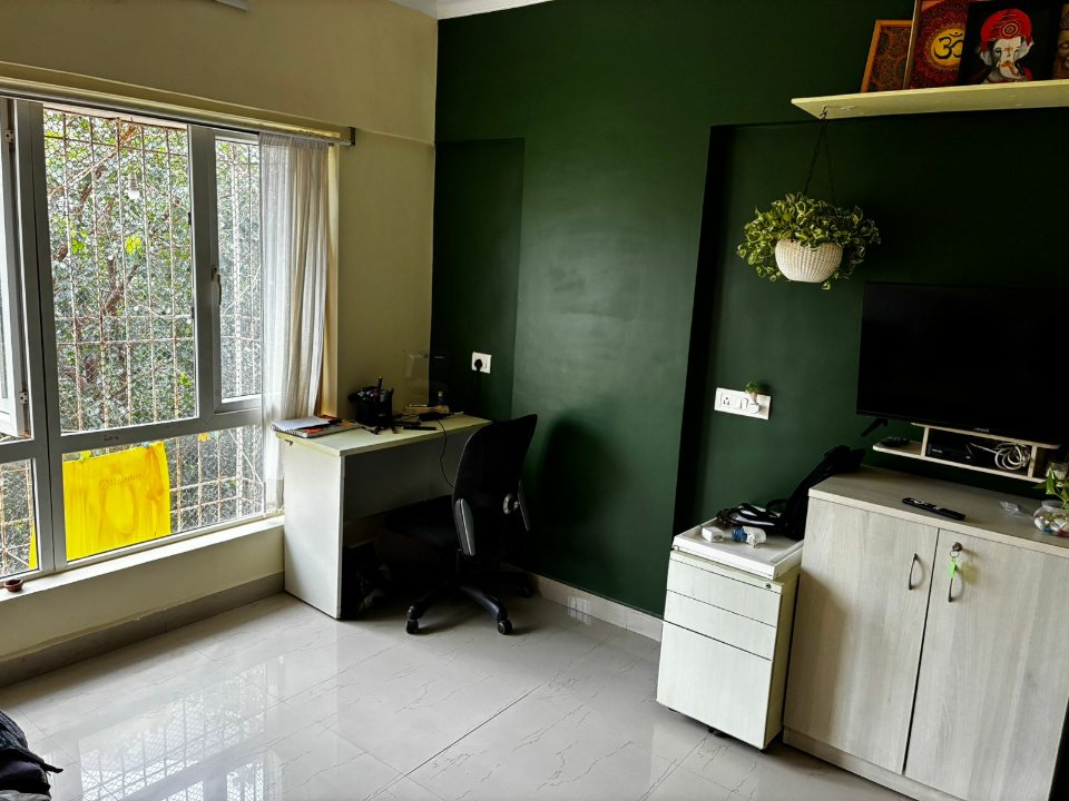 2 BHK Apartment For Rent in Royal Palms