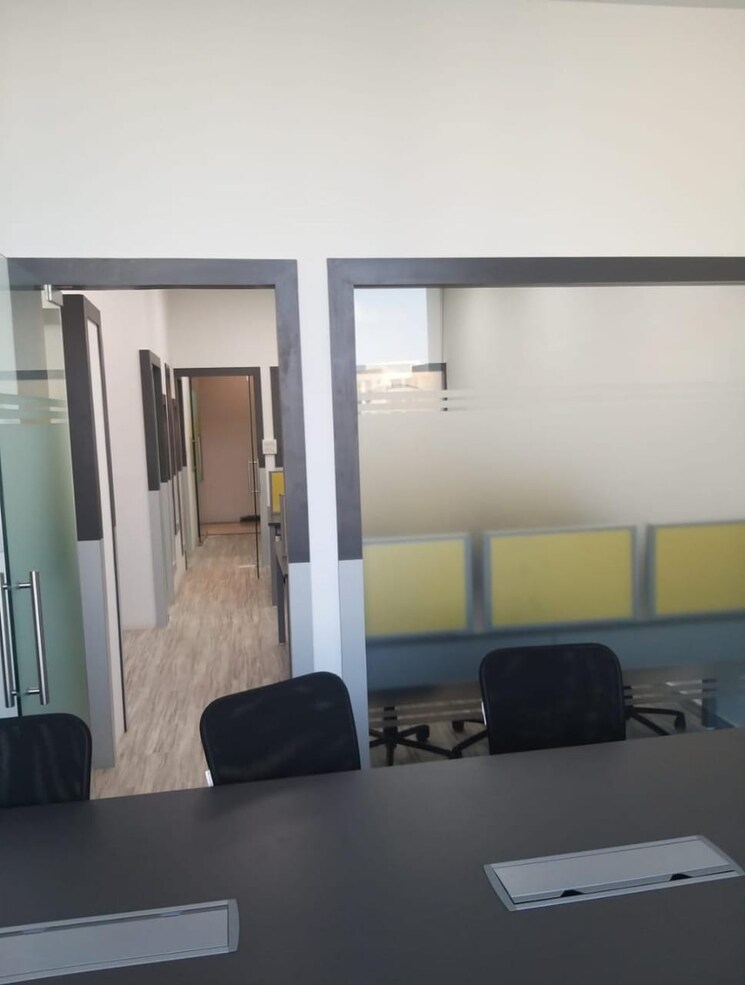 Team Area, nibr-1-aerocity Commercial Office Space 1010 Sq.Ft. In Sakinaka Mumbai 8788543