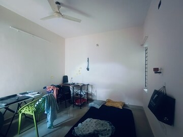 Master Bedroom in 2 BHK Builder Floor at Hsr Layout – for Rent