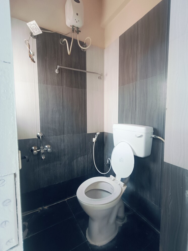 Bathroom, hsr layout 2 Bedroom 800 Sq.Ft. Builder Floor In Hsr Layout Bangalore 8788576