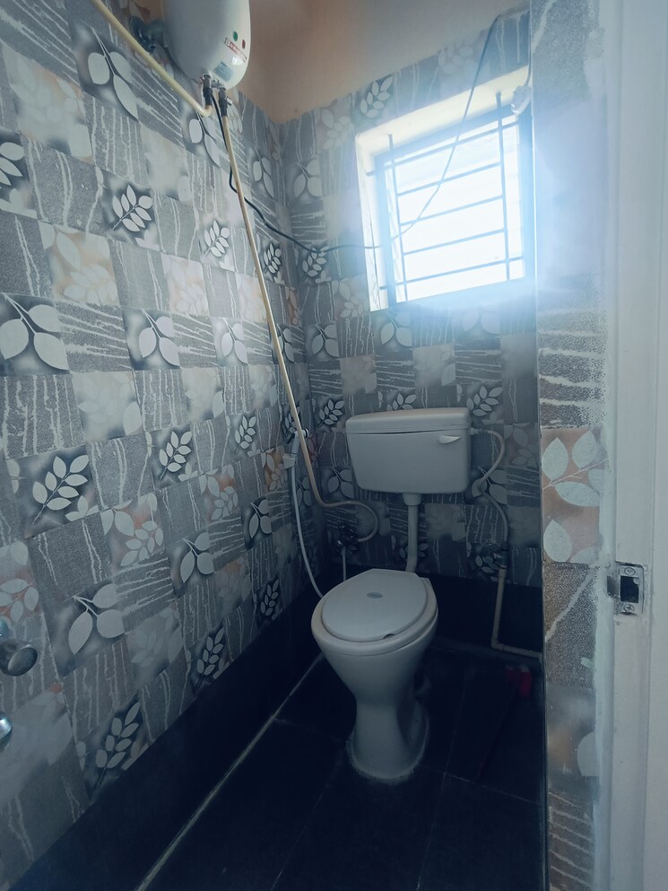 Bathroom, hsr layout 2 Bedroom 800 Sq.Ft. Builder Floor In Hsr Layout Bangalore 8788576