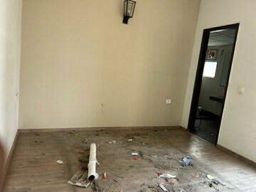 Room in 3 BHK Apartment at Lotus Panache, Sector 110 – for Rent