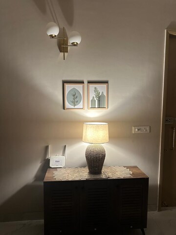 Furnished Amenities in 5 BHK Villa at Unitech Uniworld Resorts-The Residences, Sector 33 – for Rent