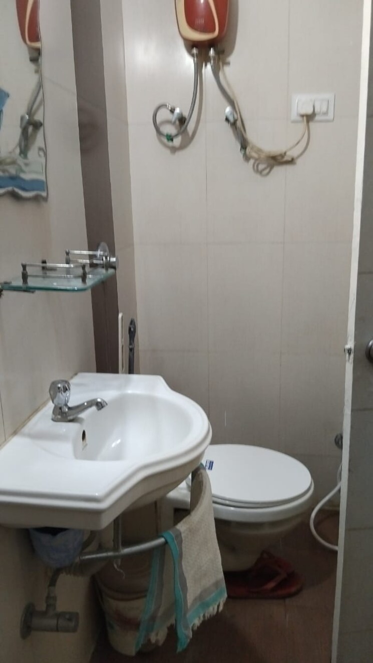 Attached Bathroom, beed bypass road 2 Bedroom 750 Sq.Ft. Apartment In Beed Bypass Road Aurangabad 8788621