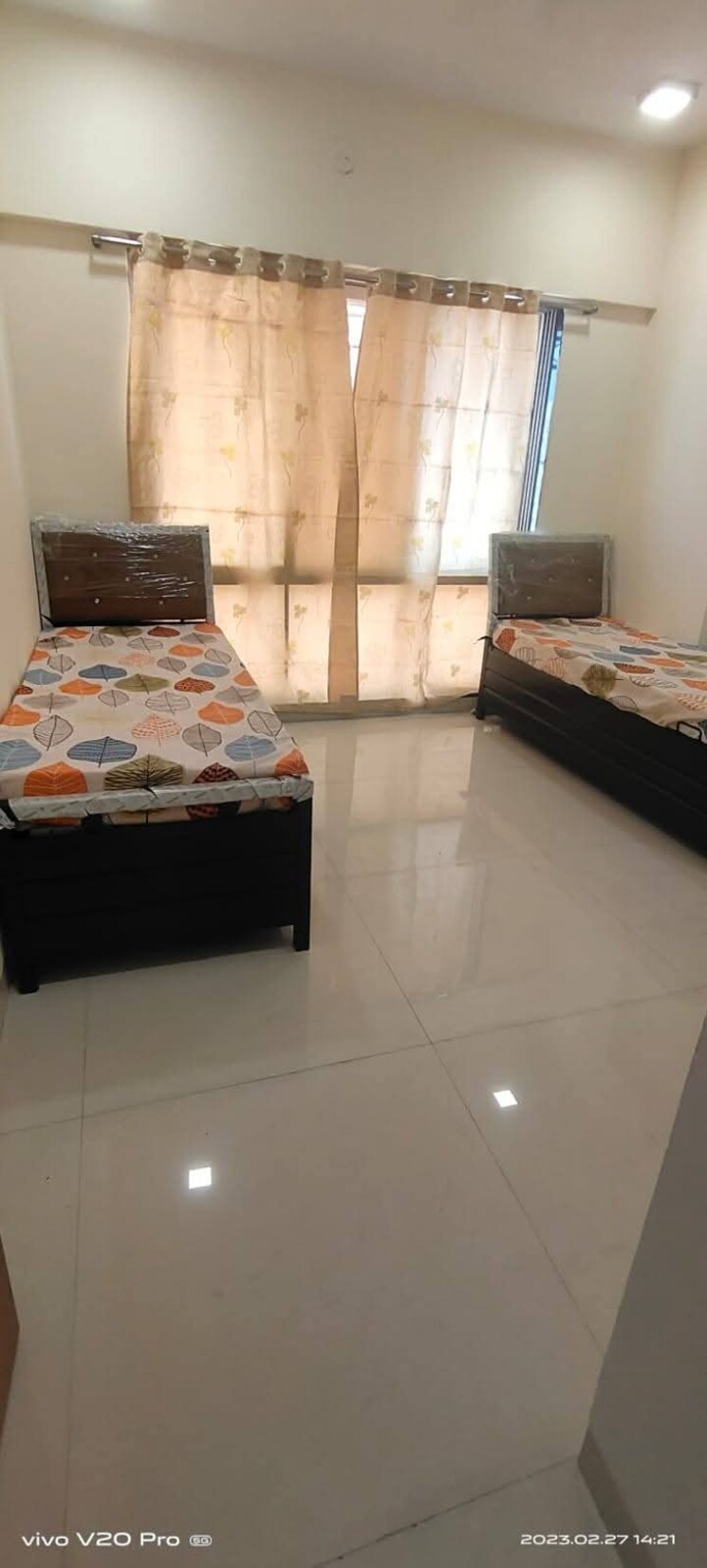 Room, gokuldham colony Pg For Boys & Girls In Gokuldham Colony 8788638