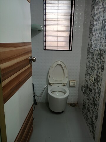 Bathroom in  Pg at Borivali East – for Rent