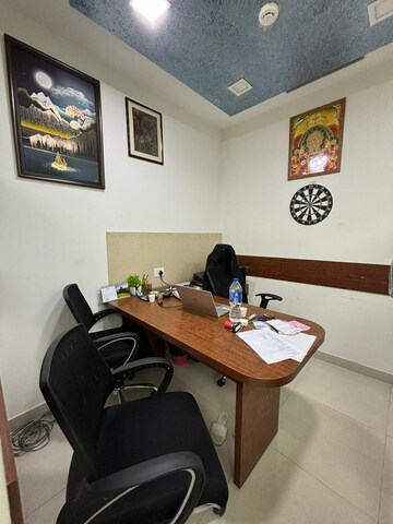 Team Area in  Office Space at Spaze Platinum Tower, Sector 47 – for Rent
