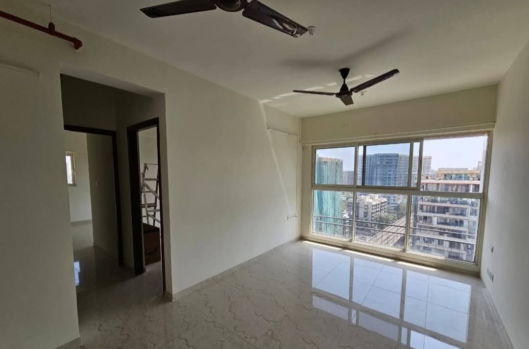 1 BHK 390 Sq.Ft. Apartment in Orlem Peace