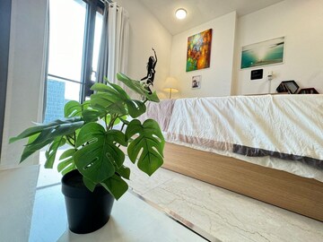Bedroom in 2 BHK Apartment at Lodha The Park, Worli – for Rent