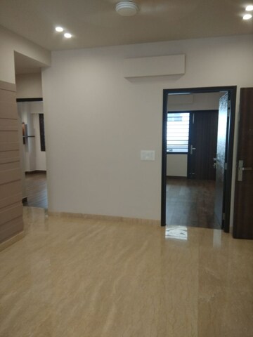 Room in 3 BHK Builder Floor at Kohli One Malibu Town, Sector 47 – for Rent