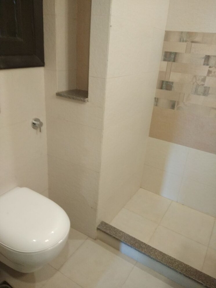 Bathroom, kohli-one-malibu-town 3 Bedroom 1890 Sq.Ft. Builder Floor In Sector 47 Gurgaon 8788670