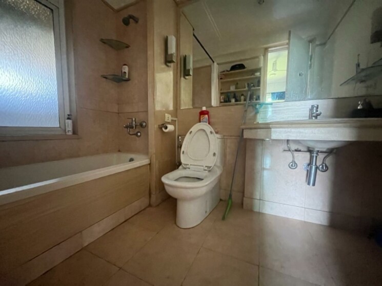 Bathroom, hiranandani-garden-ambrossia 4 Bedroom 2500 Sq.Ft. Apartment In Powai Mumbai 8788685