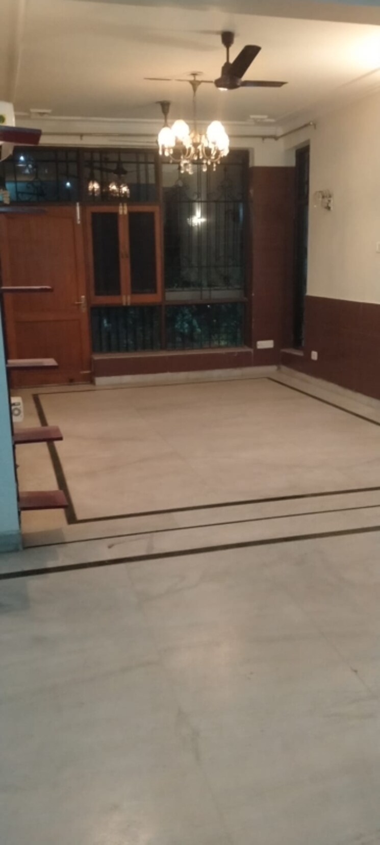 Room, sector 45 2 Bedroom 180 Sq.Yd. Builder Floor In Sector 45 Gurgaon 8788711