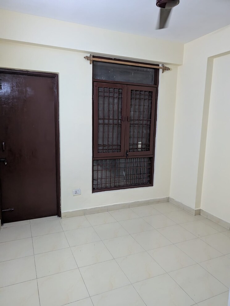 Room, signature-the-millennia-2 2 Bedroom 601 Sq.Ft. Apartment In Sector 37d Gurgaon 8788737