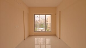 Room in 1.5 BHK Apartment at Omkara Unchai, Borivali West – for Sale