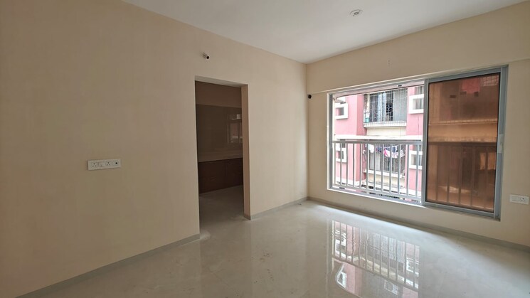 Room, omkara-unchai 1.5 Bedroom 467 Sq.Ft. Apartment In Borivali West Mumbai 8788732