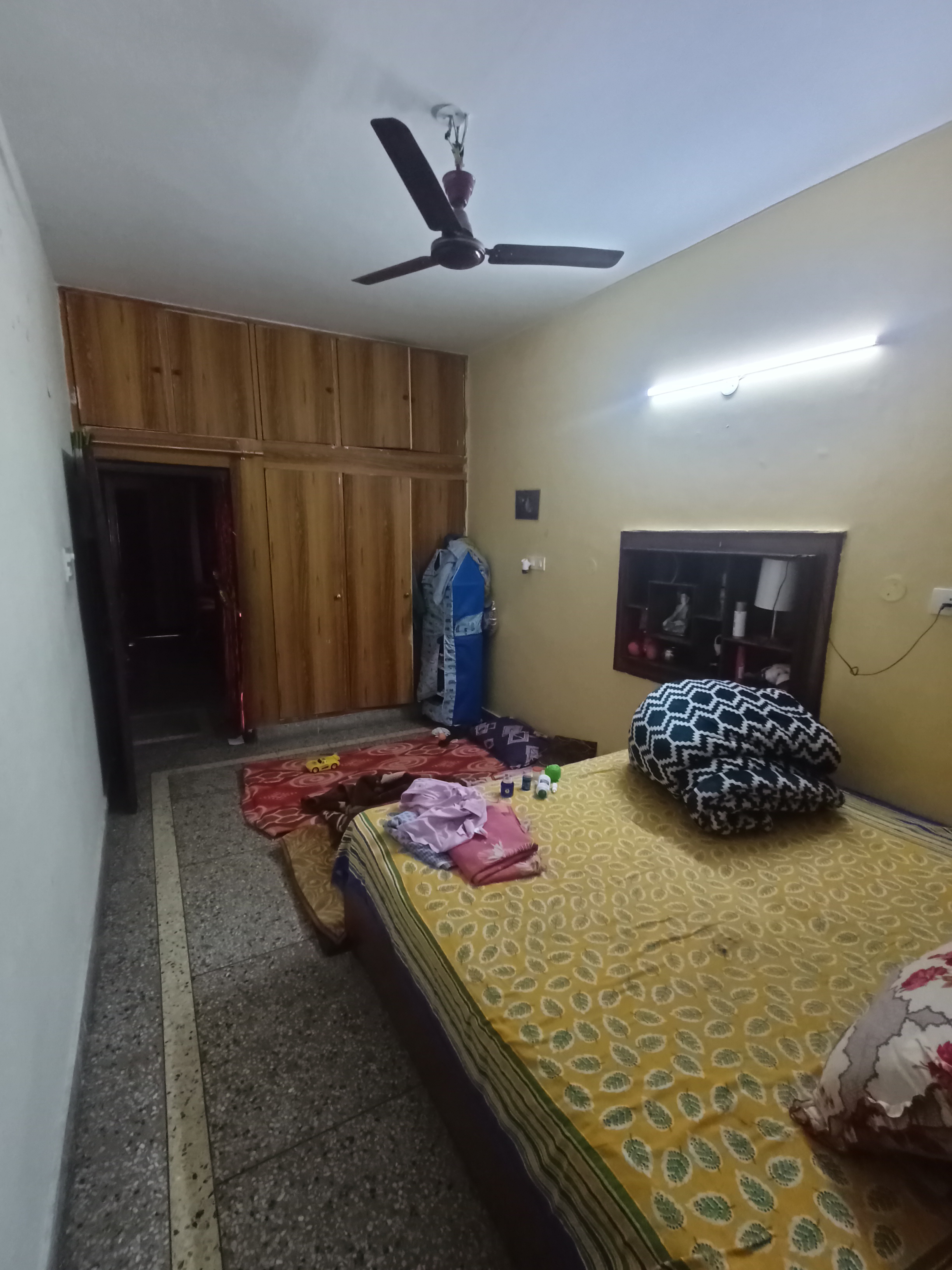 2 BHK + Study Room Independent House For Rent in Sector 11