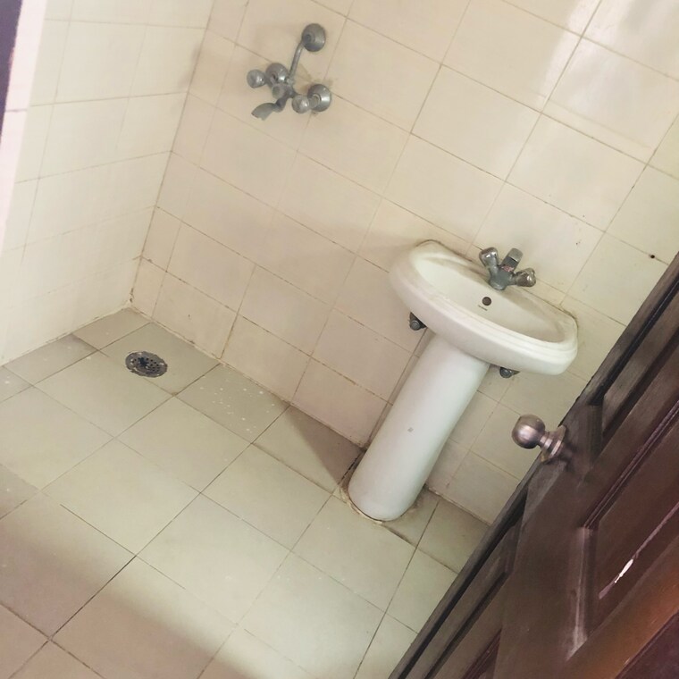 Bathroom, tdi-city-kingsbury 2 Bedroom 1264 Sq.Ft. Apartment In Sector 61 Sonipat 8788782