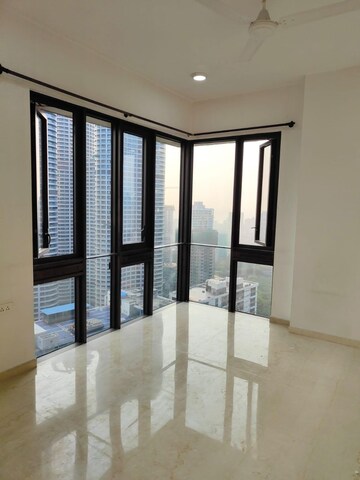 2 BHK Apartment For Rent in Lodha Parkside, Worli