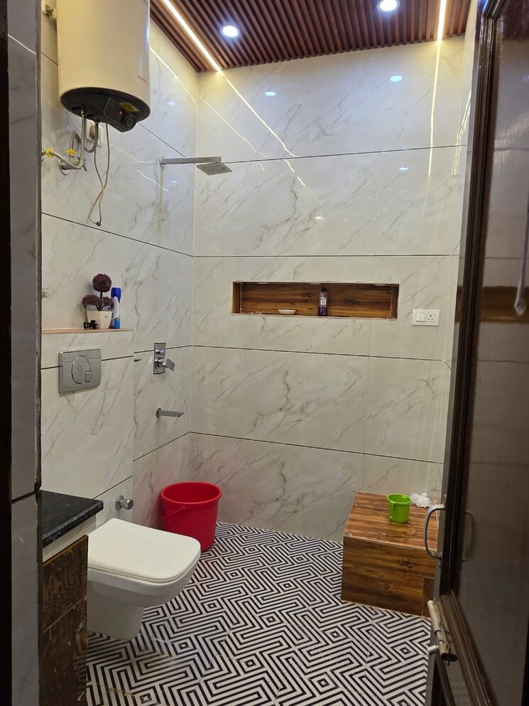 Bathroom, sector 4 2 Bedroom 1700 Sq.Ft. Independent House In Sector 4 Panchkula 8788775