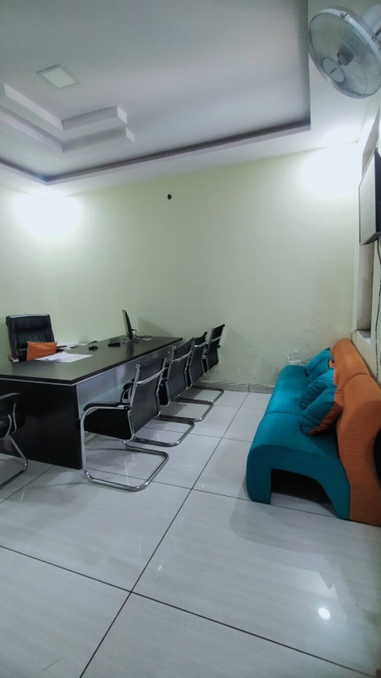 Team Area, gomti nagar Commercial Office Space 1700 Sq.Ft. In Gomti Nagar Lucknow 8788789