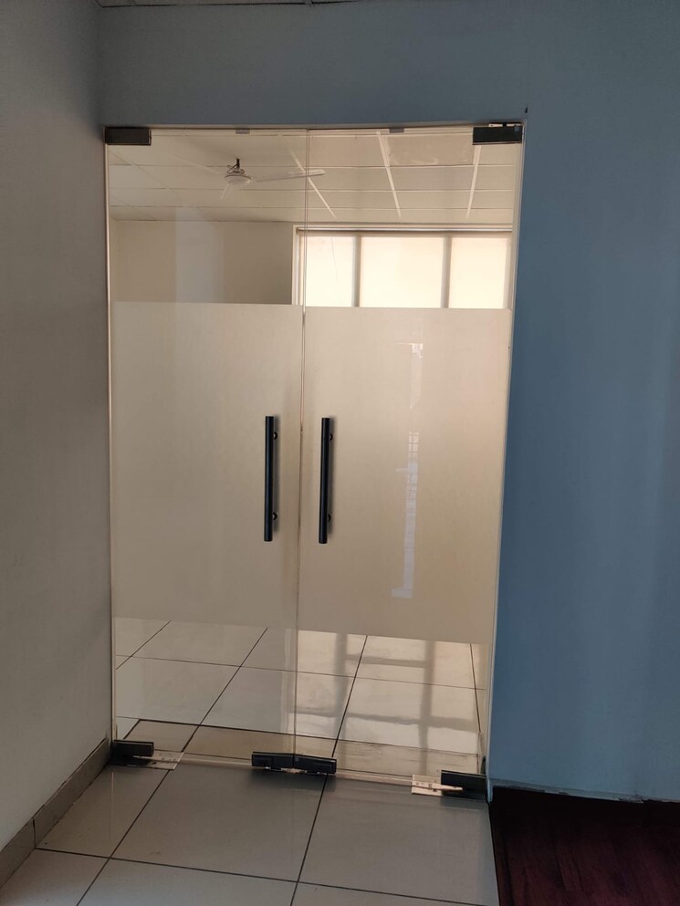 Floor Plan, sector 2 Commercial Office Space in IT/SEZ 3300 Sq.Ft. In Sector 2 Noida 8788791