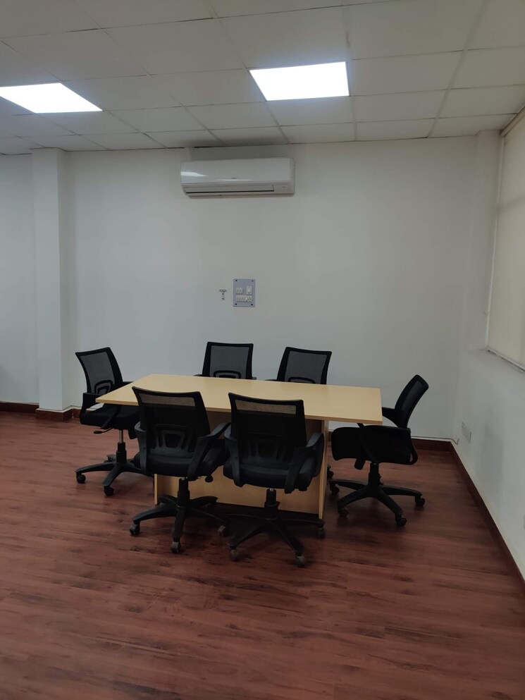 Team Area, sector 2 Commercial Office Space in IT/SEZ 1555 Sq.Ft. In Sector 2 Noida 8788811