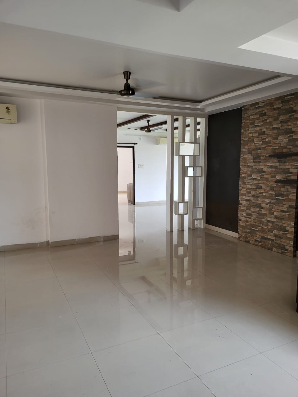 3 BHK + Pooja Room,Extra Room 2750 Sq.Ft. Apartment in Meenakshi Sky Lounge