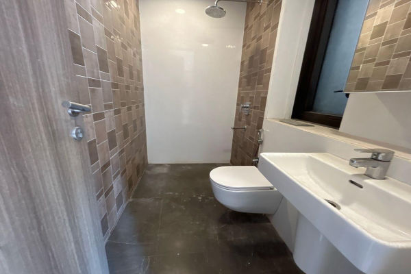 Bathroom, lodha-the-park 2 Bedroom 857 Sq.Ft. Apartment In Worli Mumbai 8788842