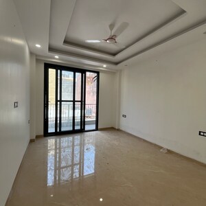 Room in 4 BHK Builder Floor at Chattarpur – for Sale