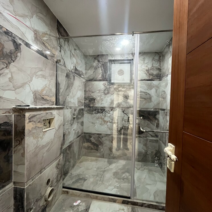 Bathroom, chattarpur 4 Bedroom 1800 Sq.Ft. Builder Floor In Chattarpur Delhi 8788891