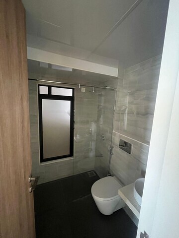 Bathroom in 2 BHK Apartment at Dosti Eastern Bay, Wadala – for Rent
